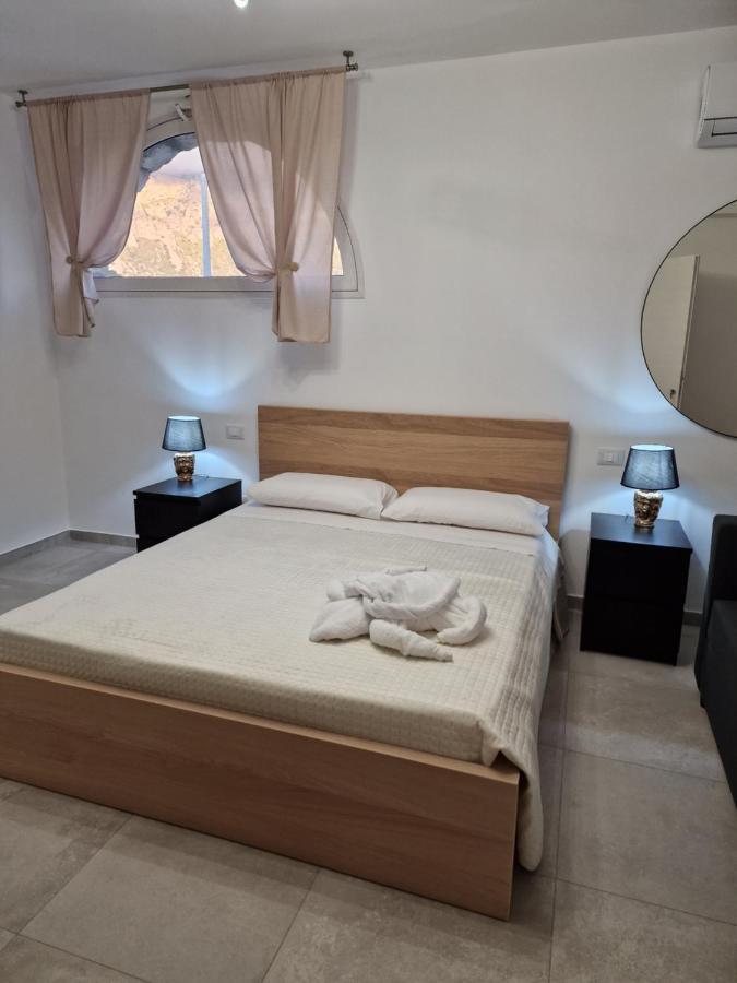 Villa Eden, Bed And Breakfast Cinisi Bagian luar foto