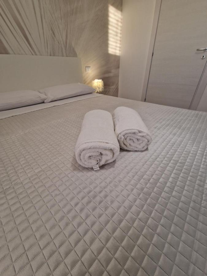 Villa Eden, Bed And Breakfast Cinisi Bagian luar foto